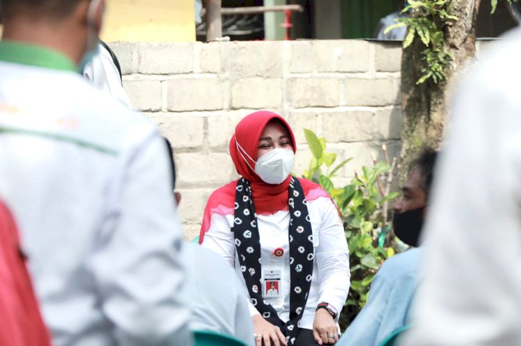 Bupati Klaten Berikan Bantuan Kepada Seorang Difabel di Manisrenggo, Klaten