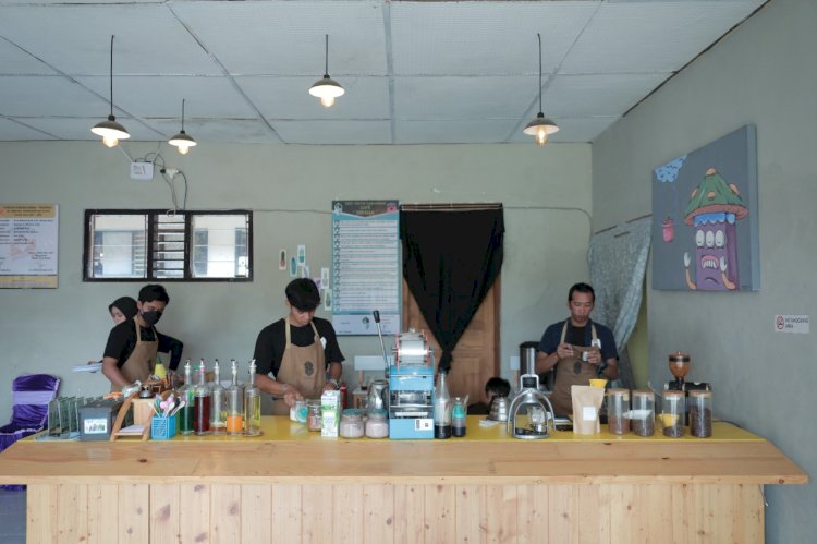 Ulang Tahun Sekalla Cafe