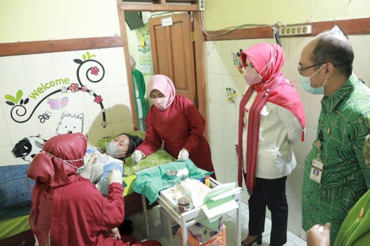 Bakti Sosial Pelayanan KB, Bupati Klaten Harapkan Tekan Angka Stunting