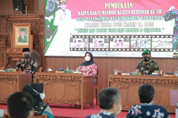 Bupati Klaten Membuka Secara Langsung Kegiatan Karya Bakti Mandiri Klaten Bersinar Ke XII