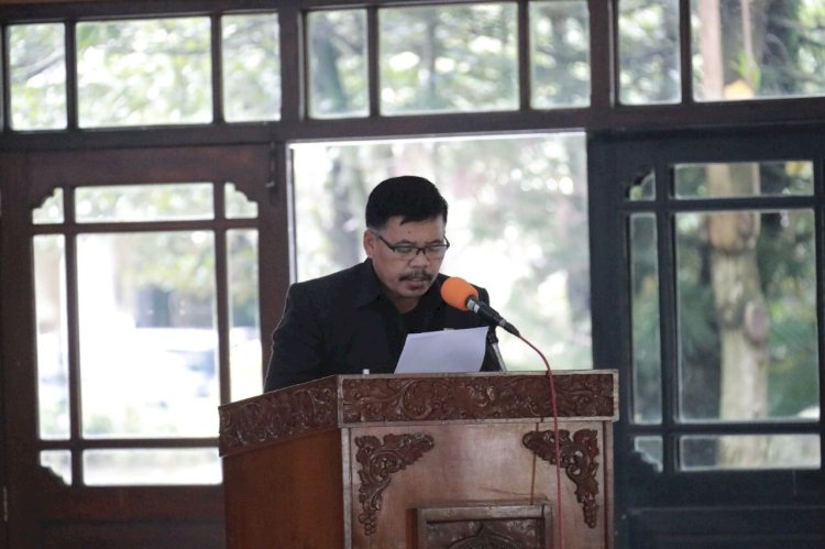 Rapat Paripurna Pemandangan Umum Frkasi-Fraksi terhadap 2 Raperda