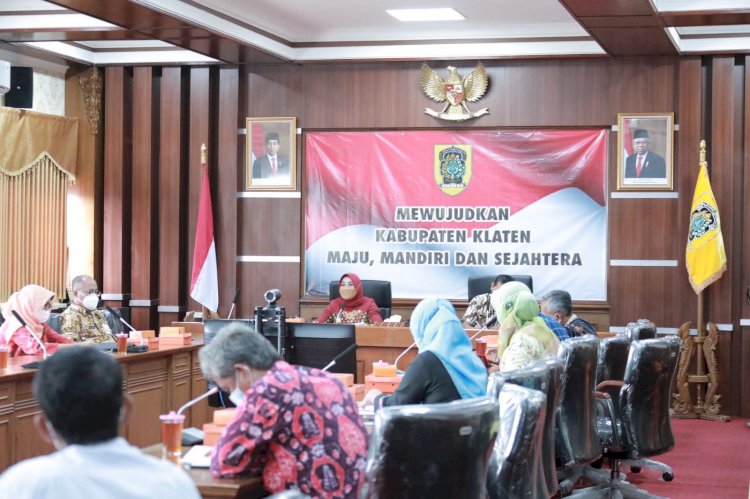 Rapat Evaluasi Srinuk, Bupati Klaten Minta Tingkatkan Kualitas