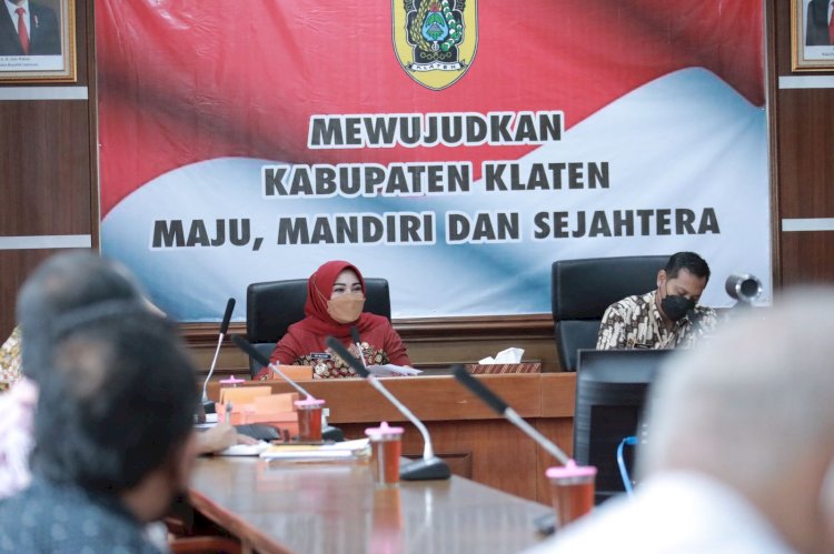 Rapat Evaluasi Srinuk, Bupati Klaten Minta Tingkatkan Kualitas