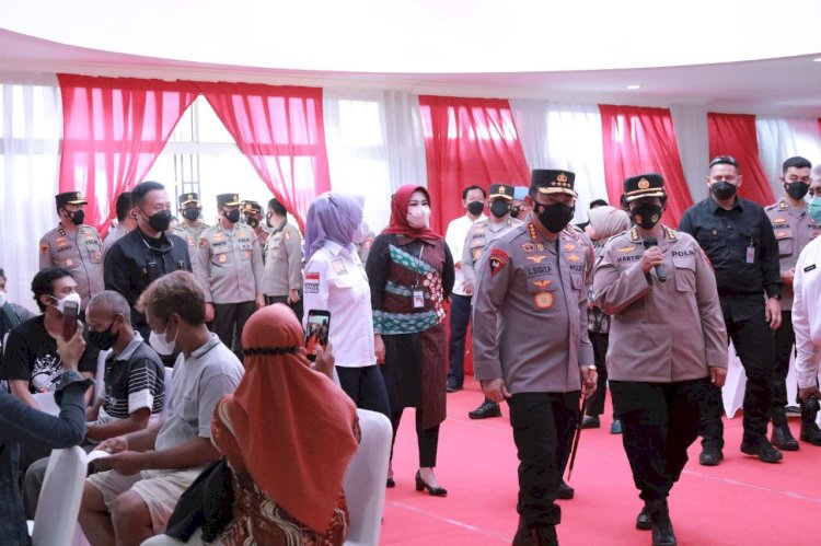 Kapolri Berikan Apresiasi Capaian Vaksinasi di Kabupaten Klaten