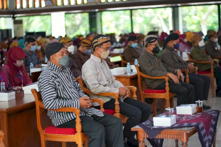 Bupati Klaten Lantik 266 Pejabat Pimpinan Tinggi Pratama, Pejabat Administrator dan Kepala Sekolah SD dan TK 