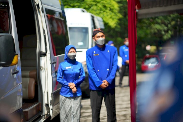 Bupati Klaten Launching Angkutan Wisata DAMRI Rute Terminal Ir. Soekarno Klaten - Kampung Girpasang Klaten