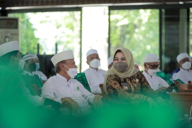 Bupati Klaten Hadiri Pelantikan Pengurus Daerah IPHI Kabupaten Klaten 