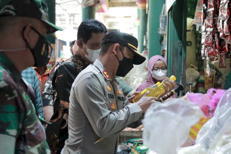 Memasuki Bulan Ramadhan, Wakil Bupati Klaten Bersama Kapolres Klaten Lakukan Sidak Pasar Tradisional