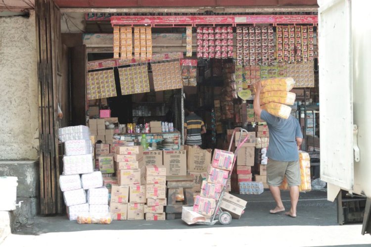 Minyak Goreng Curah Mulai Langka, Pemkab Klaten Bersama Polres Klaten Lakukan Sidak Ke Distributor 