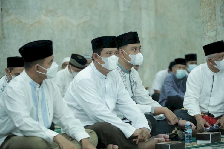 Bupati Serahkan Santunan kepada 50 Yatim/Piatu di Kabupaten Klaten