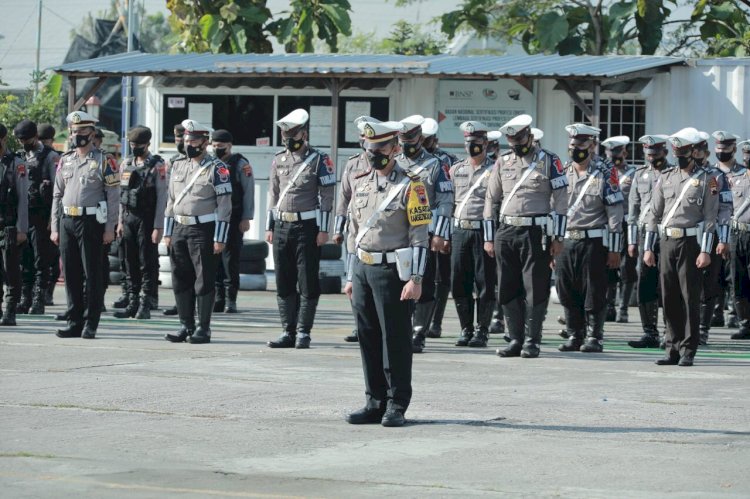 Wakil Bupati Klaten Pimpin Apel Gelar Pasukan Operasi Ketupat Candi 2022