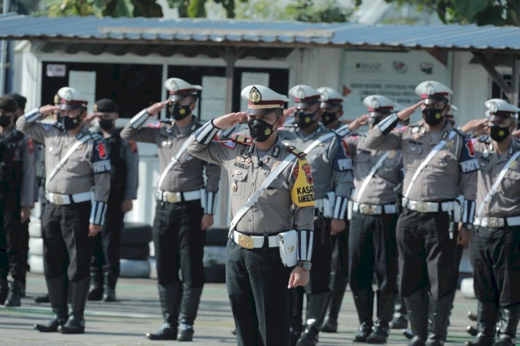 Wakil Bupati Klaten Pimpin Apel Gelar Pasukan Operasi Ketupat Candi 2022