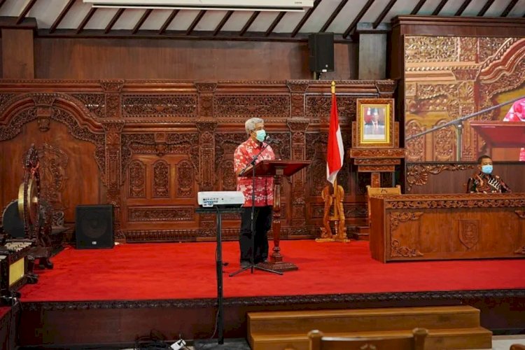 Wakil Bupati Klaten Menghadiri Acara Sosialisasi Akreditasi Rumah Sakit Dan Penyerahan SK Pencabutan PKU Muhammadiyah Prambanan 