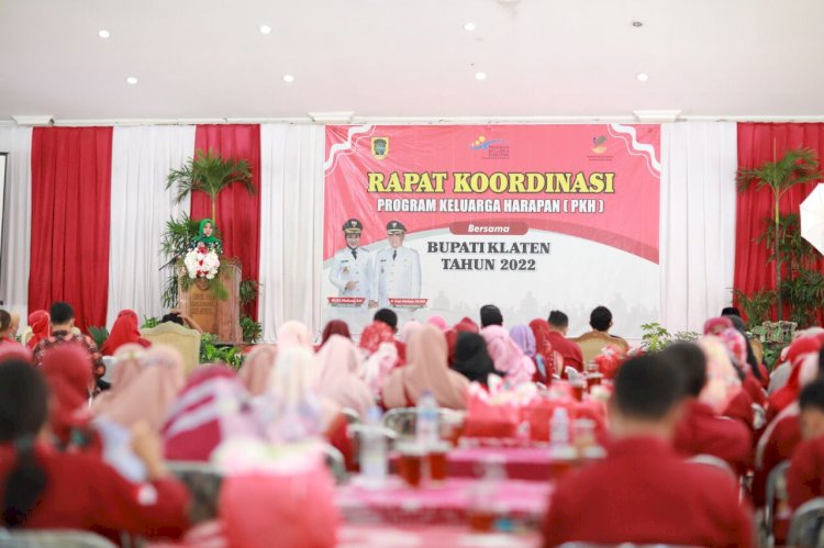 Rapat Koordinasi Pendamping PKH Klaten, Bupati Ajak Seluruh Pihak Entaskan Kemiskinan