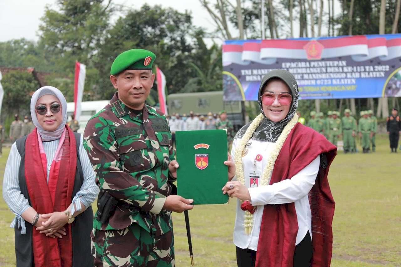 Penutupan TMMD Desa Kecemen, Dandim 0723 Klaten Pesan Masyarakat Tetap Semangat Gotong Royong