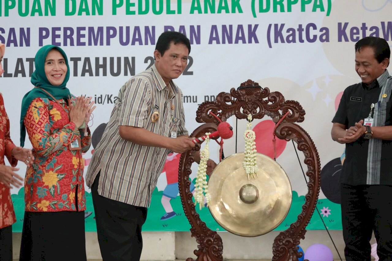 Peringati Hari Anak Universal dan Hari Disabilitas Internasional, Wabup Klaten Canangkan 13 Desa Ramah Perempuan dan Launching KatCa KetaWa