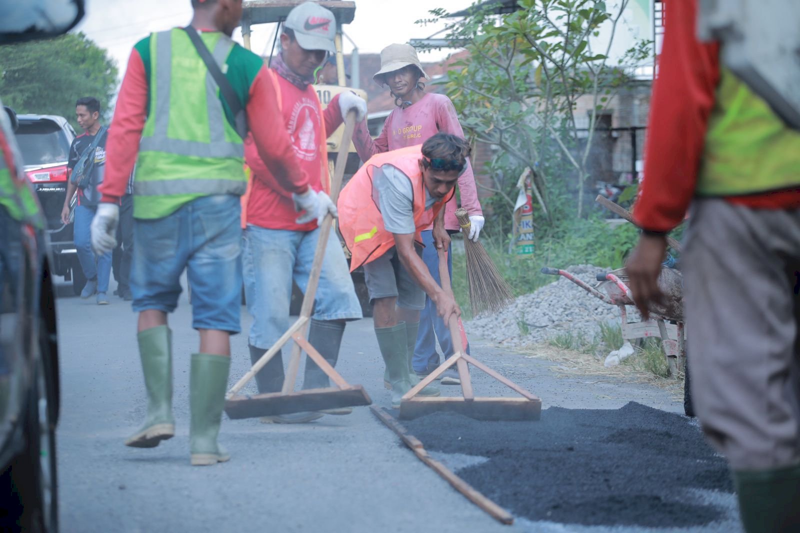 Cek Perbaikan Jalan, Bupati Klaten Tegaskan Siap Terima Pemudik