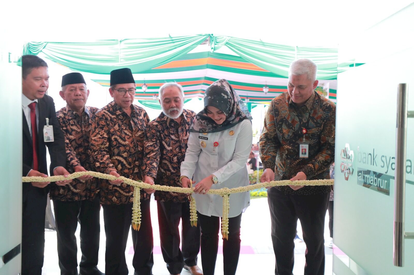 Bupati Klaten Resmikan Ghra Al Mabrur dan Kantor Bank Syariah Al Mabrur