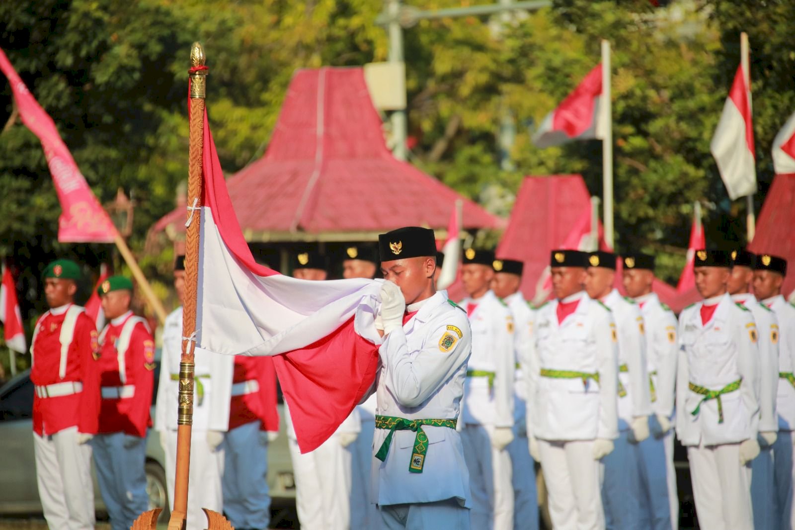 Wabup Klaten Kukuhkan Paskibraka Tingkat Kabupaten Tahun 2023