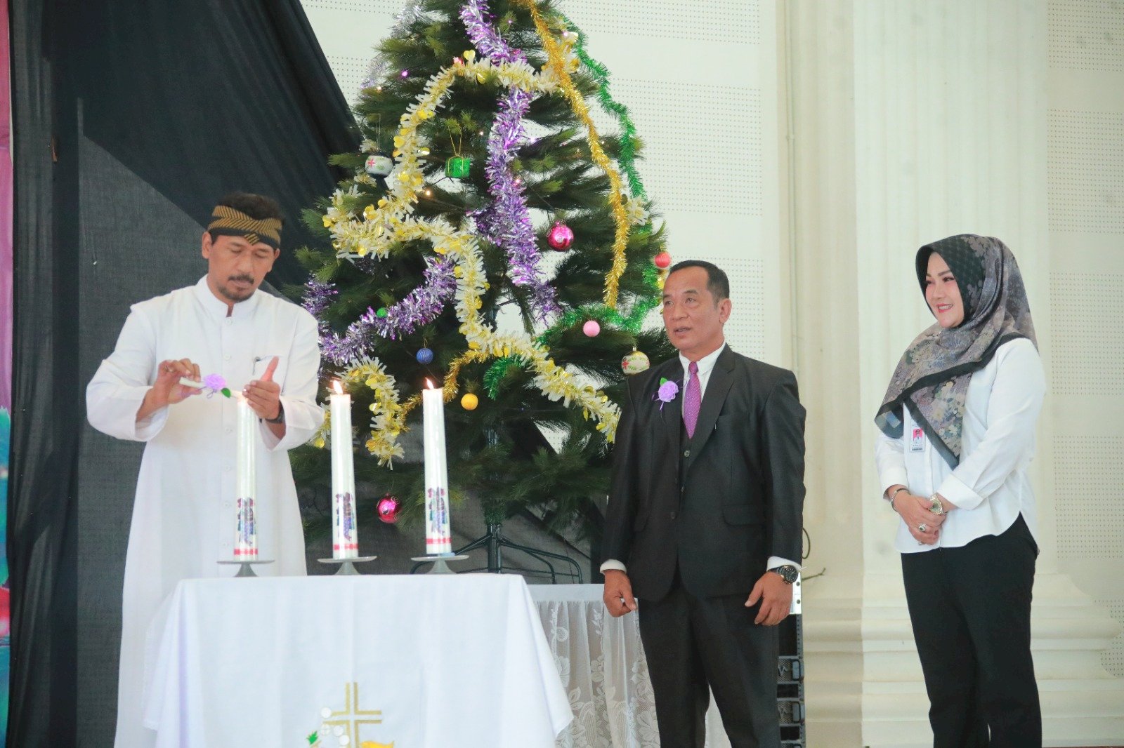 Bupati Klaten Hadiri Perayaan Natal Dinas Pendidikan Kabupaten Klaten Tahun 2023