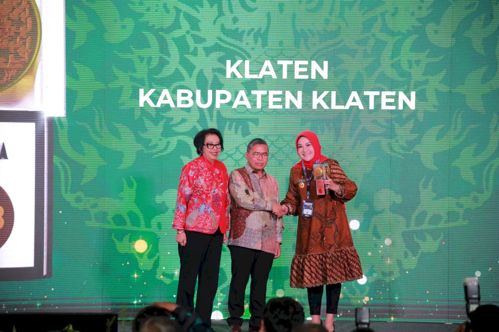 Kabupaten Klaten Kembali Raih Piala Adipura 2 Tahun Berturut-turut