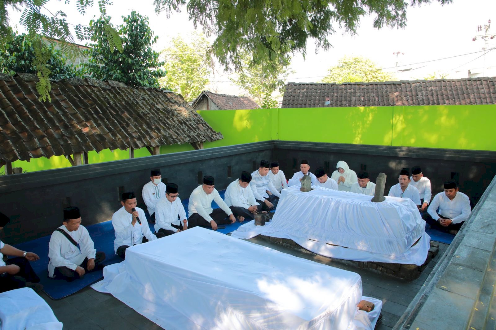 Jelang Hari Jadi ke 220 Klaten, Pemkab Klaten Lakukan Ziarah ke Makam Tokoh Pendahulu