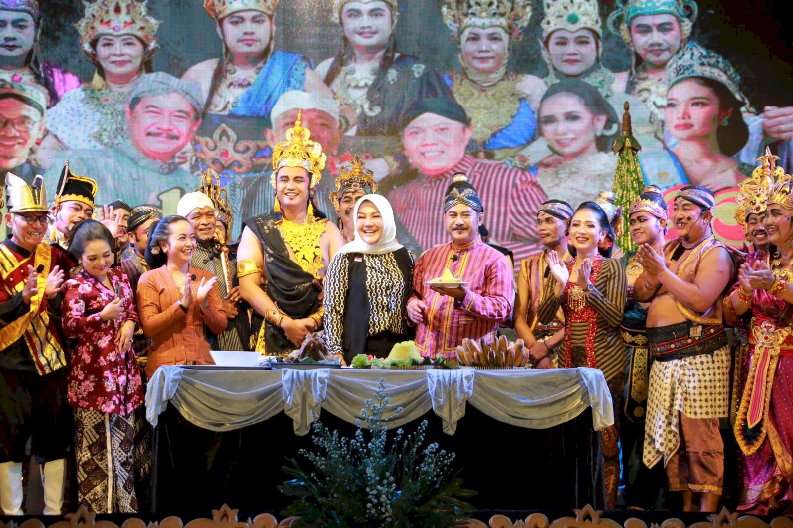 Nguri-Nguri Budaya, Pemkab Klaten Gelar Ketropak "Babad Hadeging Klaten” memoar 855 - 1804