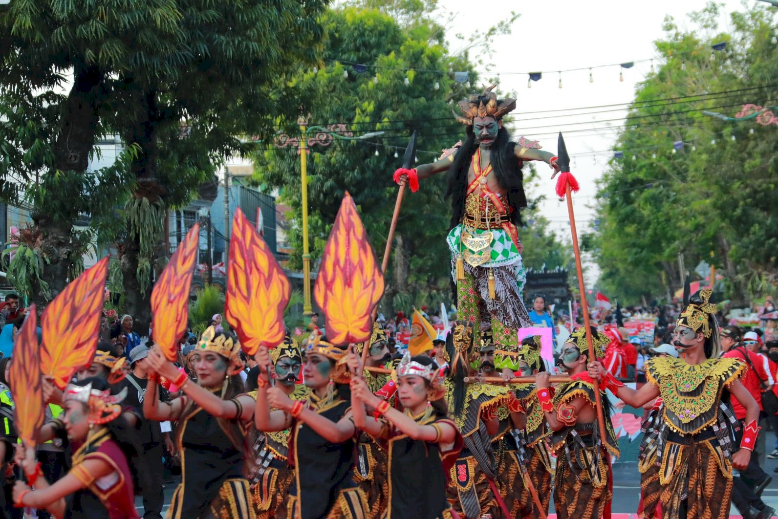 Ribuan Masyarakat Padati Gelaran Kirab Budaya Klaten Tahun 2024