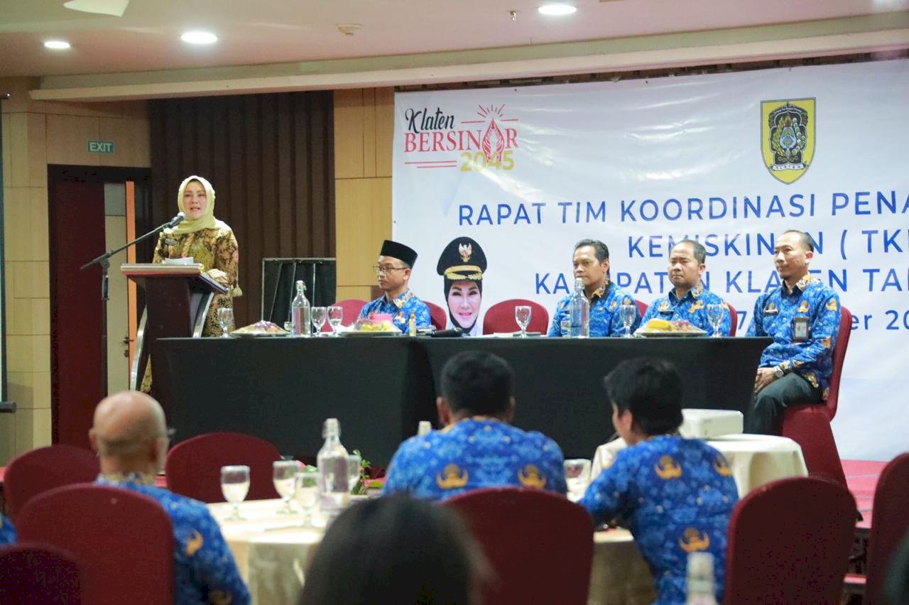 Bupati Klaten Hadiri Rapat Tim Koordinasi Penanggulangan Kemiskinan Klaten Tahun 2024