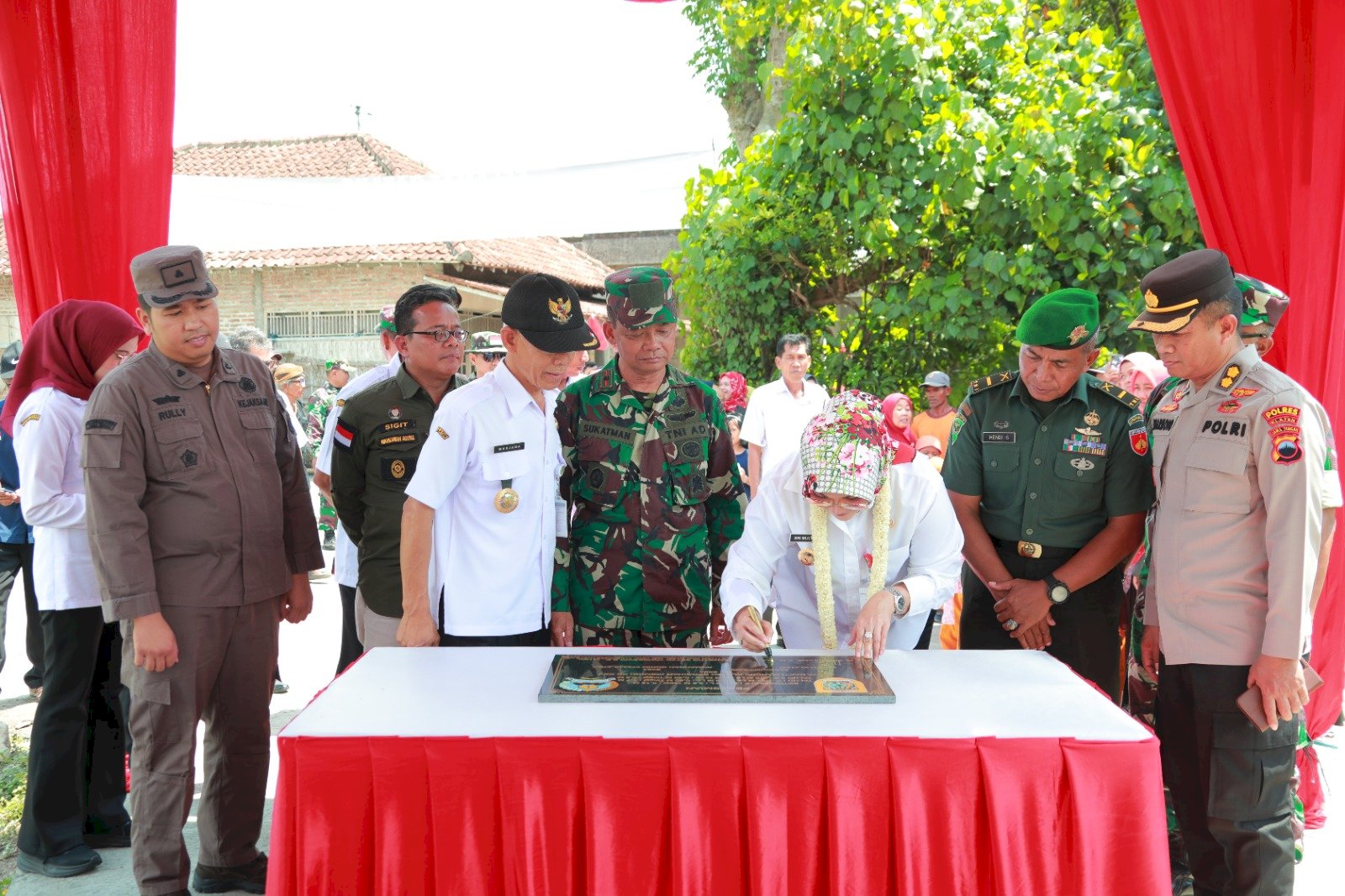 Upacara Penutupan Karya Bhakti Mandiri Klaten Bersinar (KBMKB) ke-XXV Desa Pundungsari Kecamatan Trucuk Kab. Klaten Tahun 2024