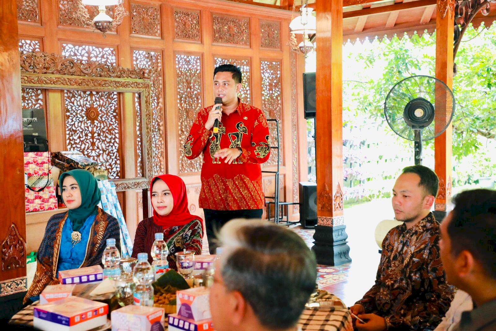 Bupati Klaten Mas Hamenang Hadiri Halal Bihalal PWI Surakarta