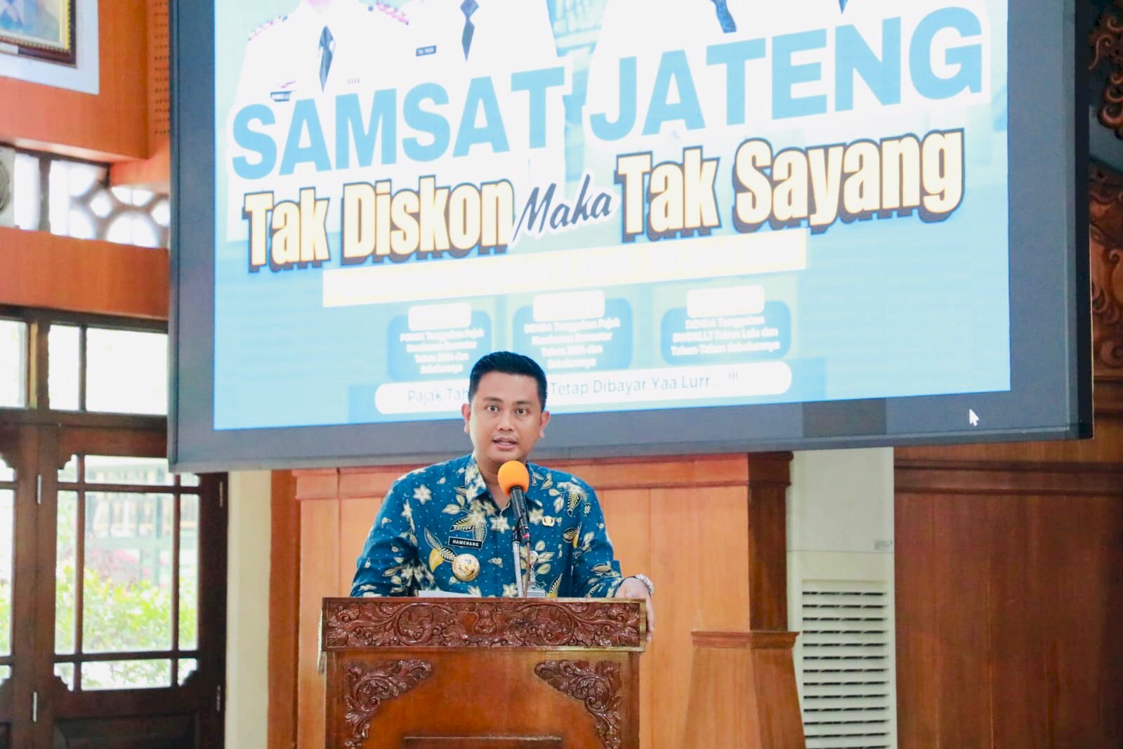 Bupati Klaten Hadiri Rapat Sosialisasi Gubernur Tentang Program Pemutihan Pokok & Tunggakan Denda Pajak Kendaraan Bermotor
