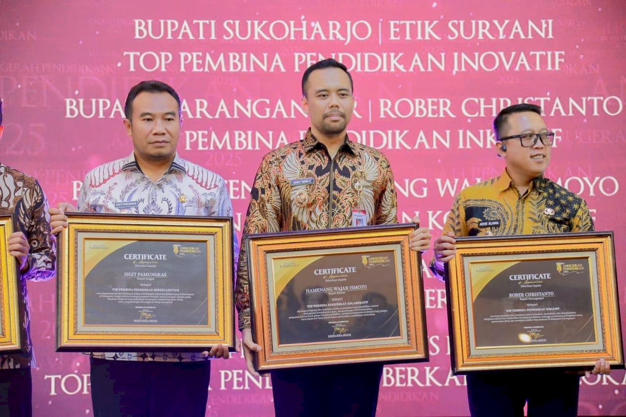 Bupati Klaten Raih Penghargaan Top Pembina Pendidikan Kolaboratif dalam Anugerah Pendidikan Radar Solo 2025