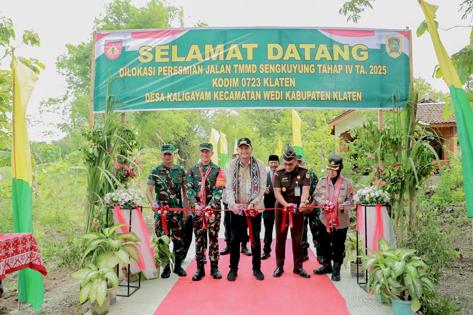 TMMD Sengkuyung Tahap IV di Desa Kaligayam Kecamatan Wedi Resmi Ditutup