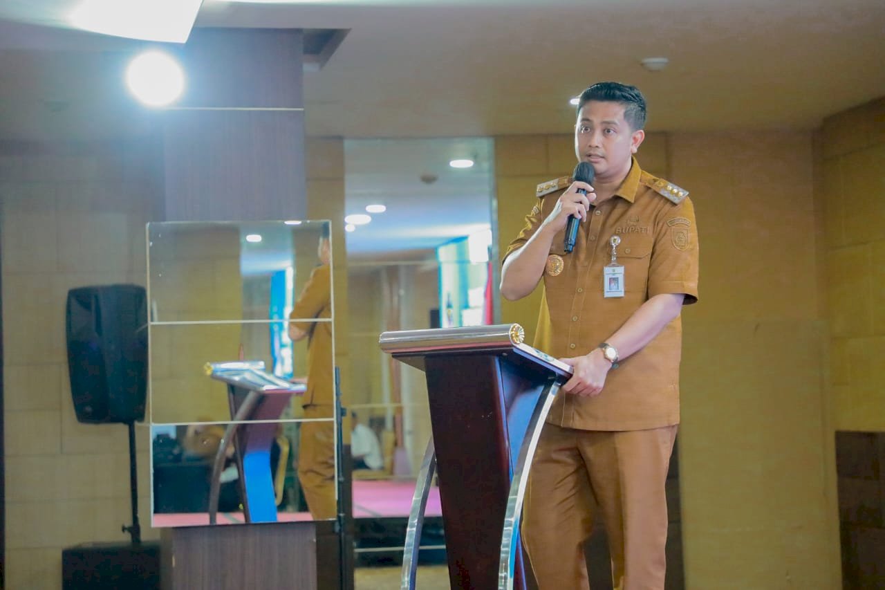 Mas Hamenang Dorong Optimalisasi Data Sosial Lewat Bimtek Operator SIKS-NG