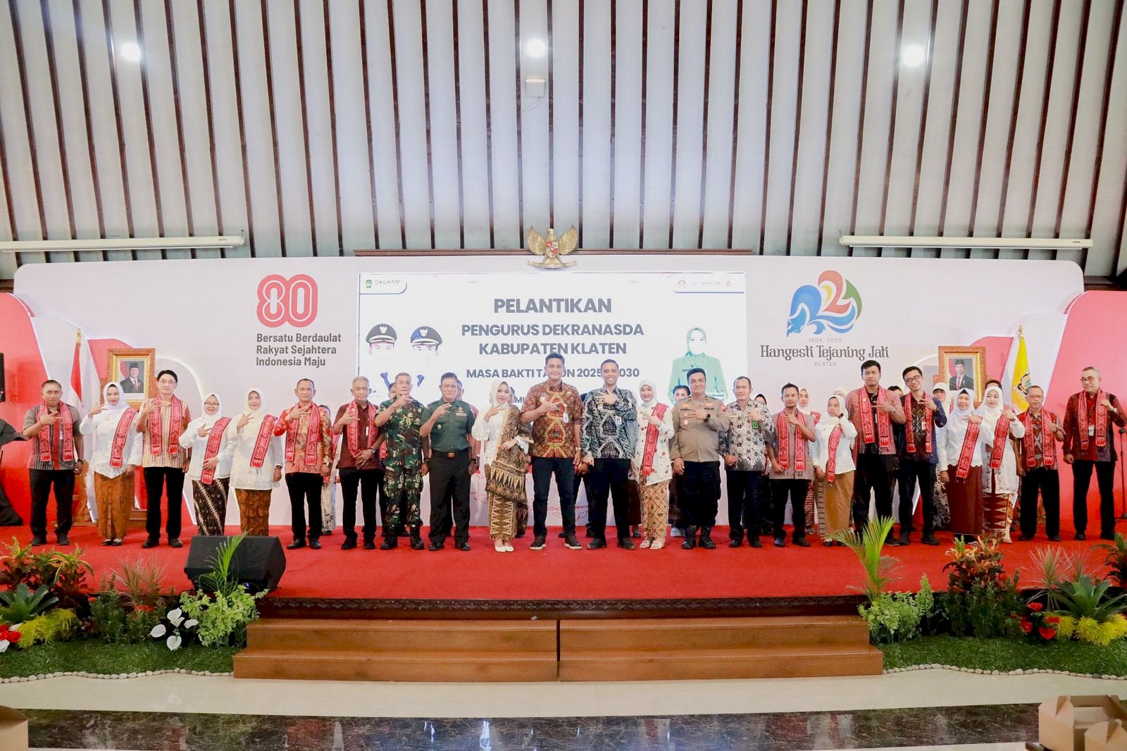 Bupati dan Wakil Bupati Klaten Hadiri Pelantikan Pengurus Dekranasda Masa Bakti 2025–2030 