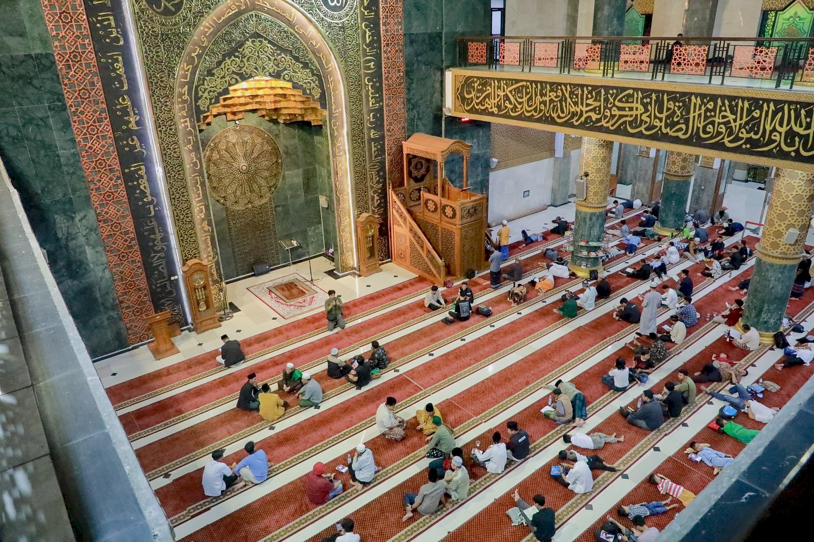 Bupati Klaten Mas Hamenang Iktikaf di Masjid Agung Al Aqsa Klaten