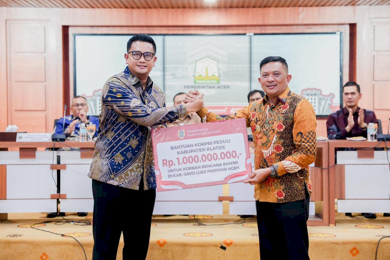 Bupati Klaten Teken Kerjasama dan Serahkan Bantuan Kepada Kabupaten Gayo Lues Aceh