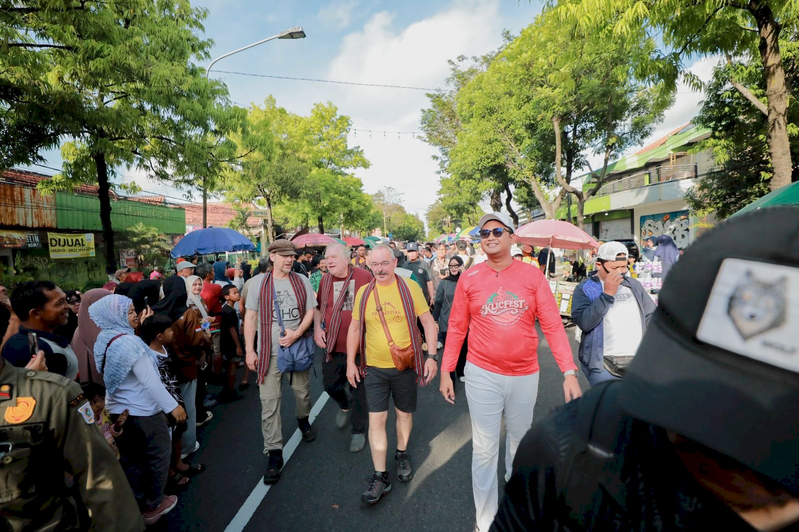Awali KLIC Fest 2026, Bupati Klaten Ajak Delegasi Mancanegara Nikmati Morning Walking City Tour