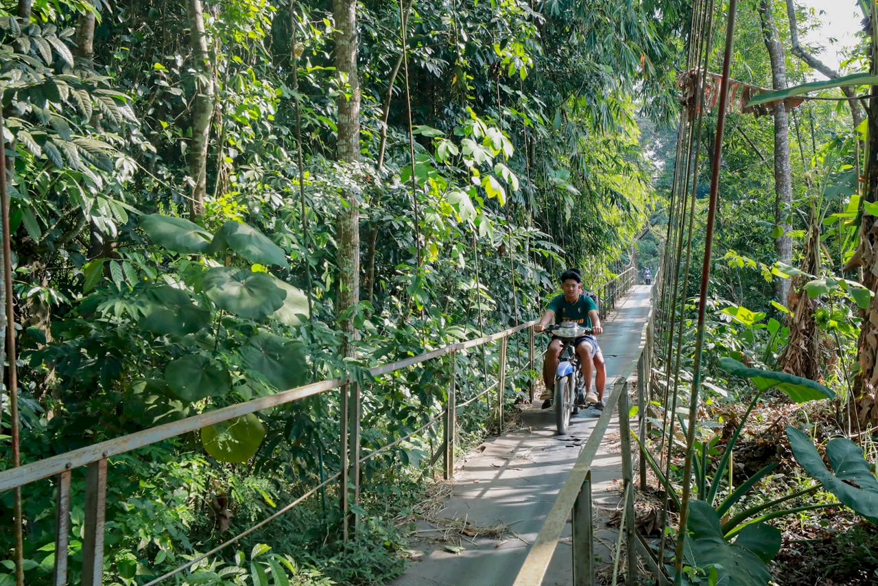 Bupati Klaten Tinjau Jembatan Gantung Dompol - Kendalsari, Siapkan Upaya Perbaikan