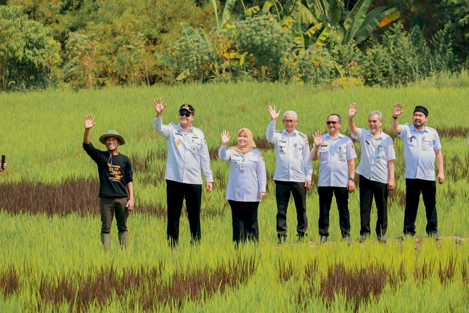 Bupati Klaten Apresiasi Kreativitas Petani Milenial Juwiring 