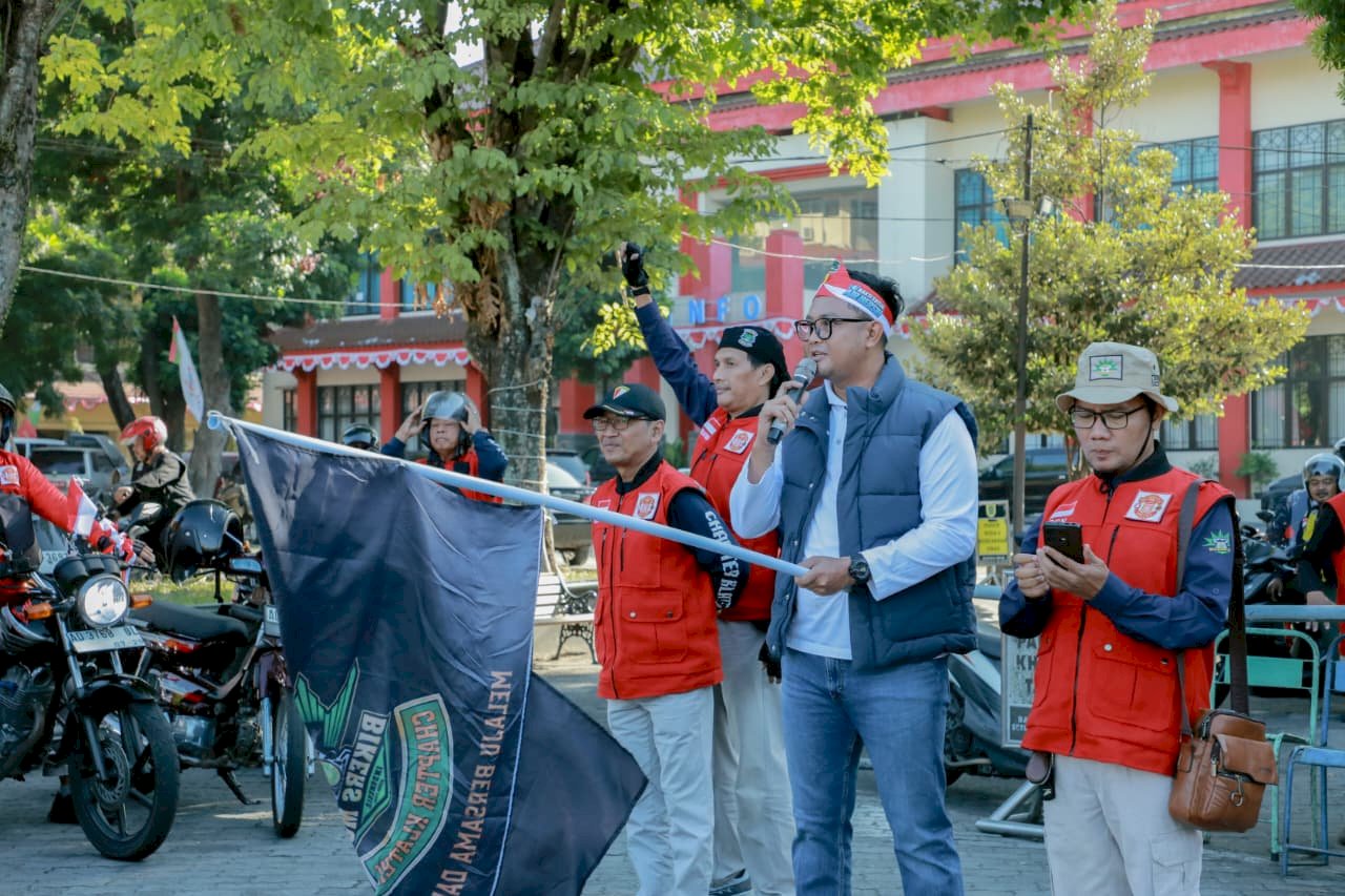 Rolling Thunder BikersMU Klaten, Touring Sambil Berbagi Air Bersih