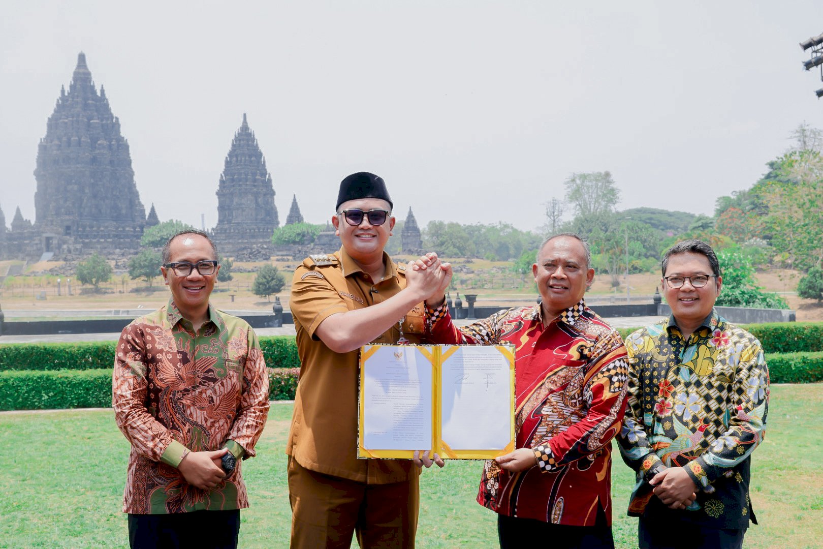 Perjalanan Panjang Berbuah Kesepakatan, Klaten-Sleman Sepakati PKS PBJT Candi Prambanan
