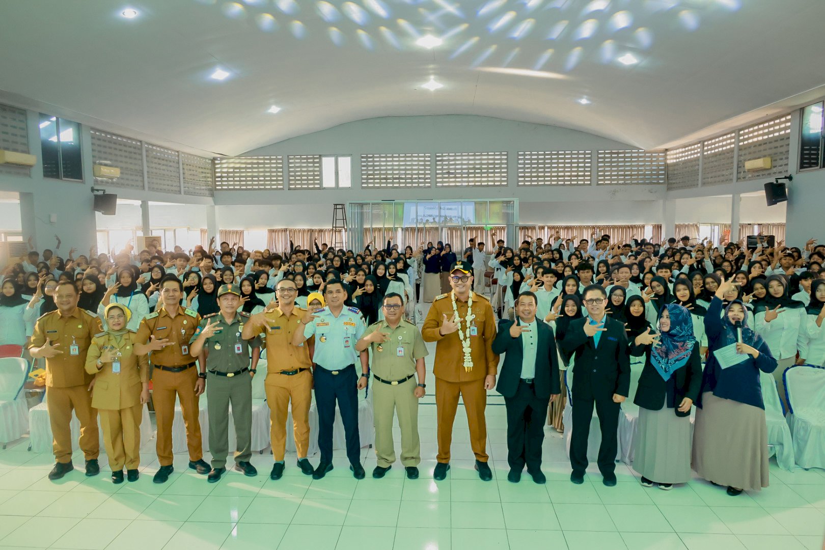 Hadiri PKKMB UMKLA, Bupati Klaten Dorong Cetak Generasi Muda Berprestasi dan Berkarakter
