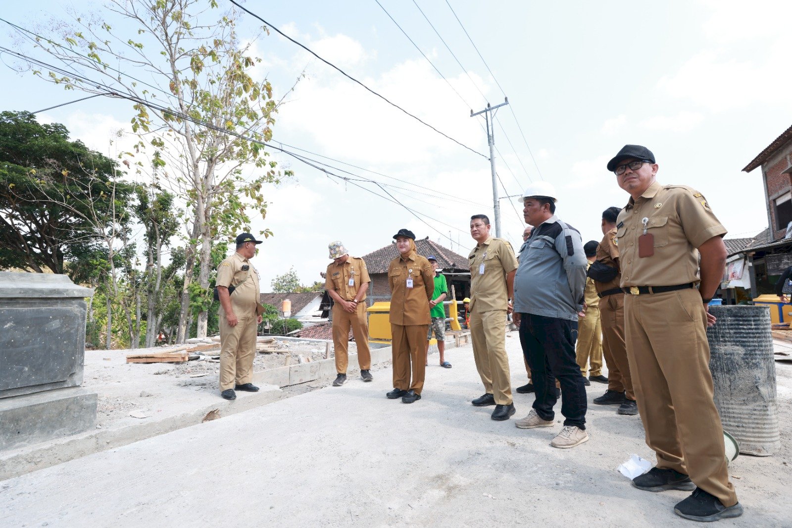 Plt Bupati Klaten Tinjau Perbaikan Jembatan Gempol dan Rekonstruksi Jalan Gempol - Bungasan